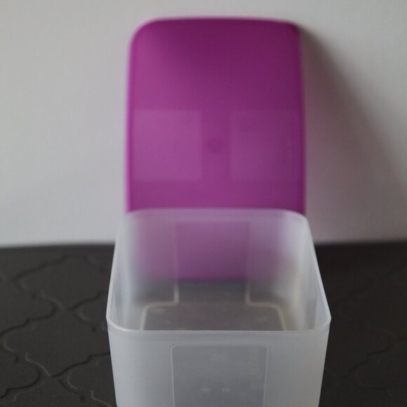 Tupperware Large and Medium Square Container Set - Picture 3 of 8